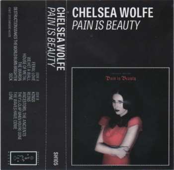 MC Chelsea Wolfe: Pain Is Beauty