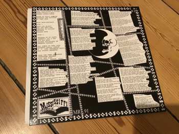 LP Dead Moon: Defiance