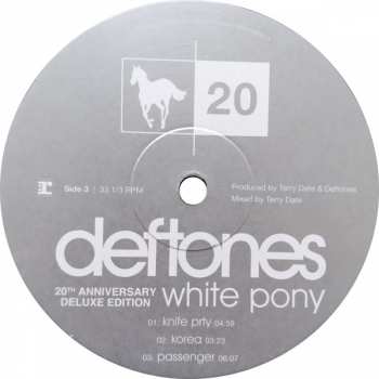 4LP/2CD/Dobozkészlet Deftones: White Pony DLX | LTD | NUM