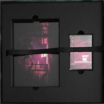 2LP/Dobozkészlet/MC Doves: The Universal Want DLX | LTD | NUM | PIC