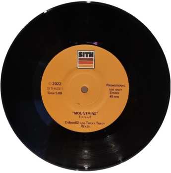 Album Dshon82 & King Pros: Mountains B