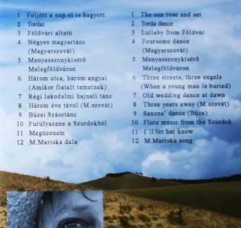 CD Eszterlánc: Szemben Komoly Időkkel = Facing Serious Times (Hagyományos Magyar Népzene A Mezőségről, Magyarszováton, Búzában És Melegföldváron Gyűjtött Felvételek Alapján = Traditional Hungarian Folk Music From Mezőség, Based On Collected Folk Songs From Magyarszovát, 