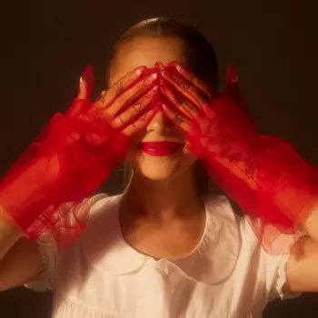 Ariana Grande: Eternal Sunshine
