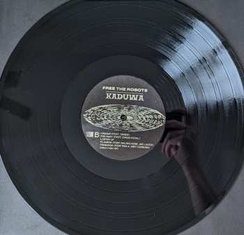 2LP Free The Robots: Kaduwa