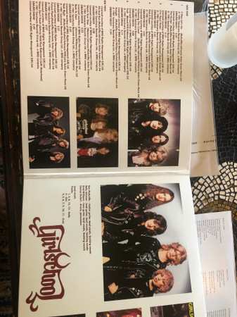 LP Girlschool: Hit And Run DLX | LTD