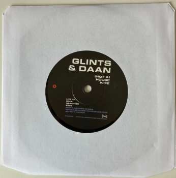 SP Glints: (Not A) Housewife