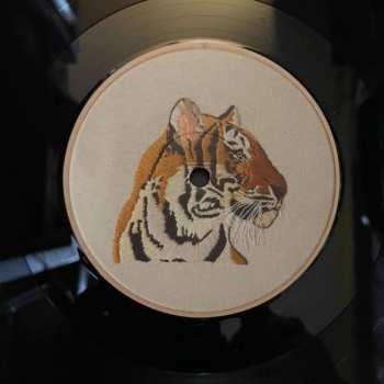 LP Hammered Hulls: Careening