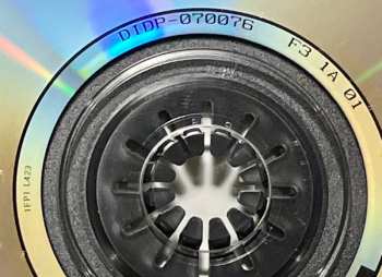 CD Heart: Bebe Le Strange