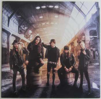 LP H.E.A.T: H.E.A.T II