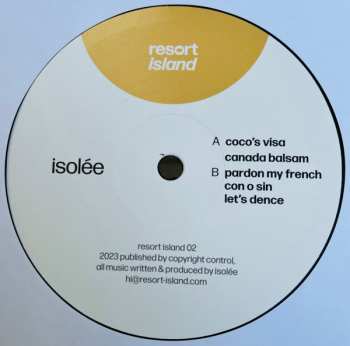 2LP Isolée: Resort Island