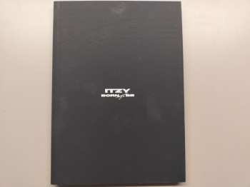 CD Itzy: Born To Be