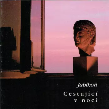 Jablkoň: Cestující V Noci