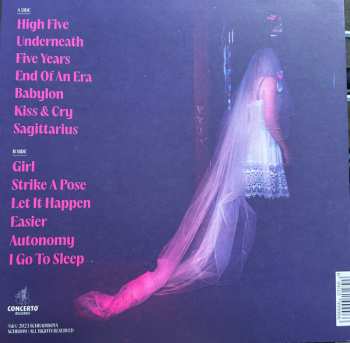 LP Janne Schra: The Heart Is Asymmetrical