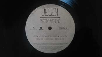 LP Jelen: Světlo Ve Tmě