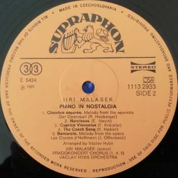 LP Václav Hybš Orchestra: Nostalgický Klavír / Piano In Nostalgia CLR
