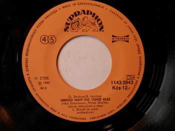 SP Jitka Zelenková: Někdo Nám Do Toho Vlez / Čekám