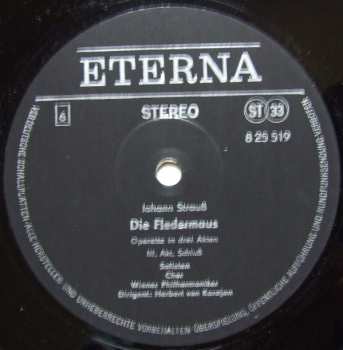 3LP/Dobozkészlet Herbert von Karajan: Die Fledermaus (3xLP + BOX + BOOKLET)