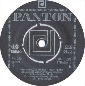 SP Josef Laufer: Bílý Plášť / Máma