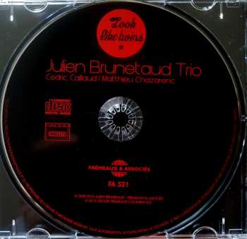 CD Julien Brunetaud Trio: Look Like Twins
