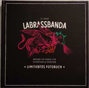 CD/2DVD/Blu-ray LaBrassBanda:  Around The World Live (10 Jahre LaBrassBanda – Olympiahalle München) Limitiertes Fotobuch LTD
