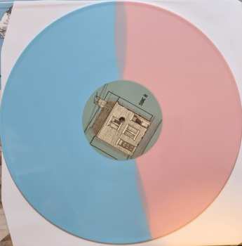 LP Lande Hekt: House Without A View