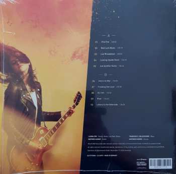 LP Laura Cox Band: Burning Bright