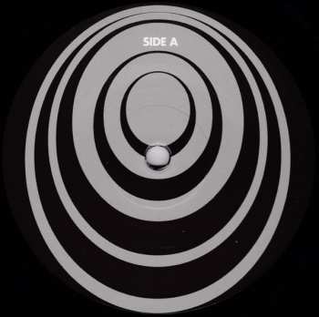 LP Linda Hoyle: Pieces Of Me