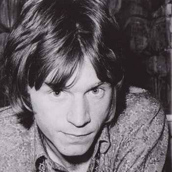 CD Love Sculpture: Forms And Feelings