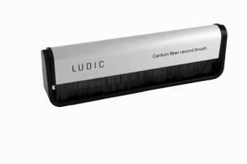 Audiotechnika Ludic - Kartáč na desky z uhlíkových vláken