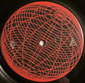 LP Magdalena Bay: Mercurial World 