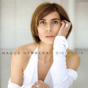 Album Magos Herrera: Distancia