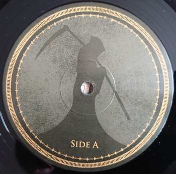 LP Maiden United: Empire Of The Clouds