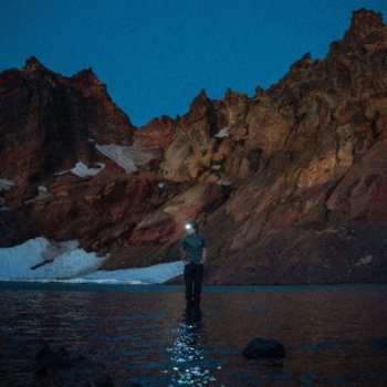 Album Max McNown: Night Diving (The Cost Of Growing Up)