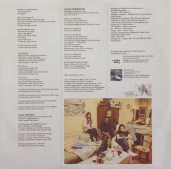LP Metronomy: The English Riviera