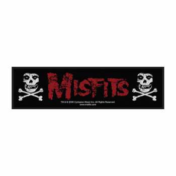 Merch Misfits: Super Felvarró Cross Bones 