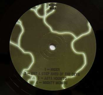 LP Mombu: Niger