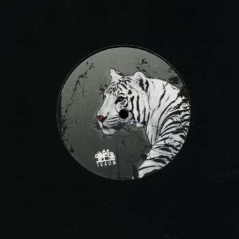 Album Moonbeam: Tiger