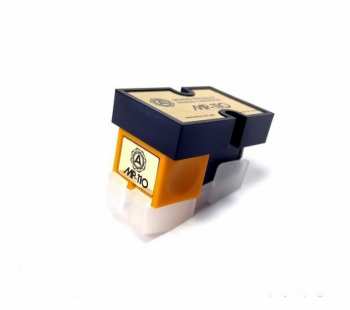 Audiotechnika Nagaoka MP-110 + Nagaoka AM-801 stylus cleaner