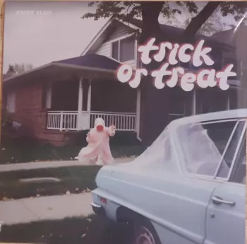 Naomie Klaus: Trick Or Treat