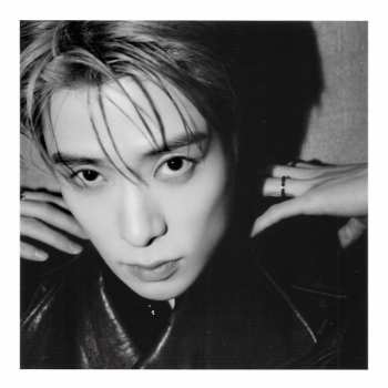CD/Dobozkészlet NCT Dojaejung: Perfume