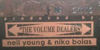 LP/CD/Dobozkészlet/Blu-ray Neil Young: Barn DLX | NUM | LTD