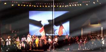 2LP/2CD/DVD/Dobozkészlet/Blu-ray Neil Young & Crazy Horse: Return To Greendale DLX | NUM | LTD