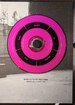 CD Nu'est: Action