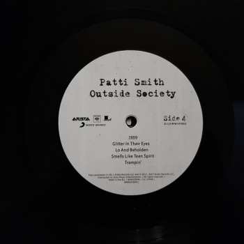 2LP Patti Smith: Outside Society