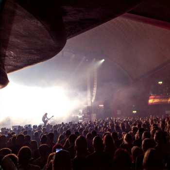 3LP/CD Peter Hook And The Light: Joy Division - A Celebration - Live At Manchester Apollo CLR | LTD