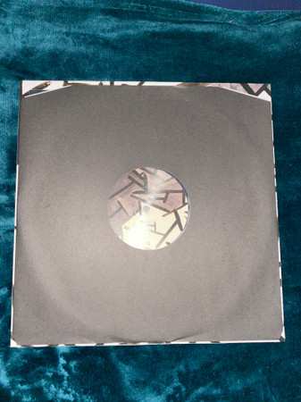 LP Poppy: Music To Scream To CLR | LTD