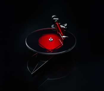 Audiotechnika Pro-ject AC/DC TURNTABLE