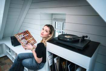 Audiotechnika Pro-ject Colourful Audio System E Černá