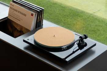 Audiotechnika Pro-Ject Cork it - korková podložka