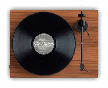 Audiotechnika Pro-Ject E1 Ořech + OM5e